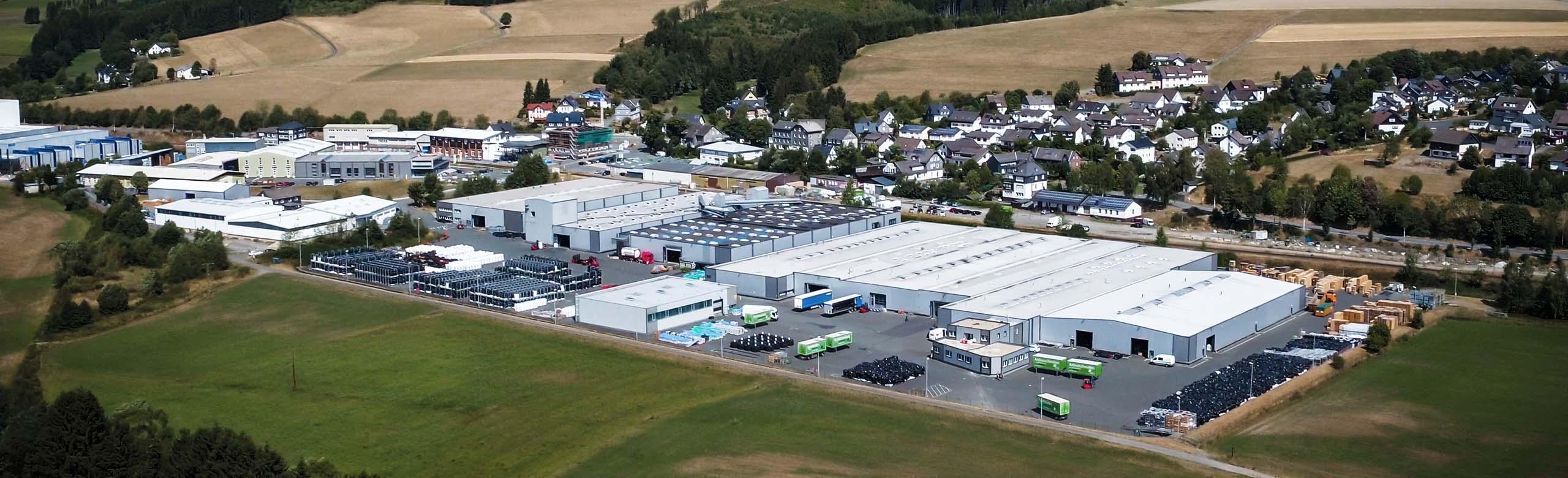 Aerial view of the production site in Bad Berleburg-Raumland